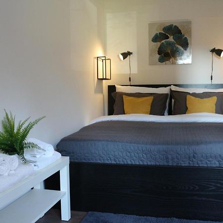 Luca, Digital Nomad Getaway Studio Apartment 萨格勒布 外观 照片