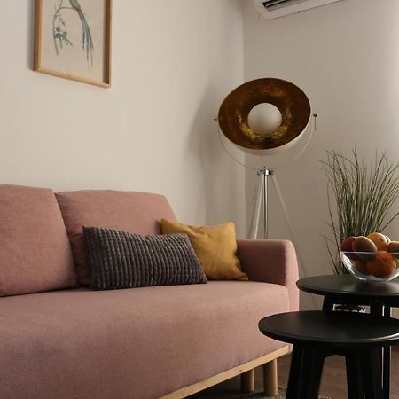 Luca, Digital Nomad Getaway Studio Apartment 萨格勒布 外观 照片
