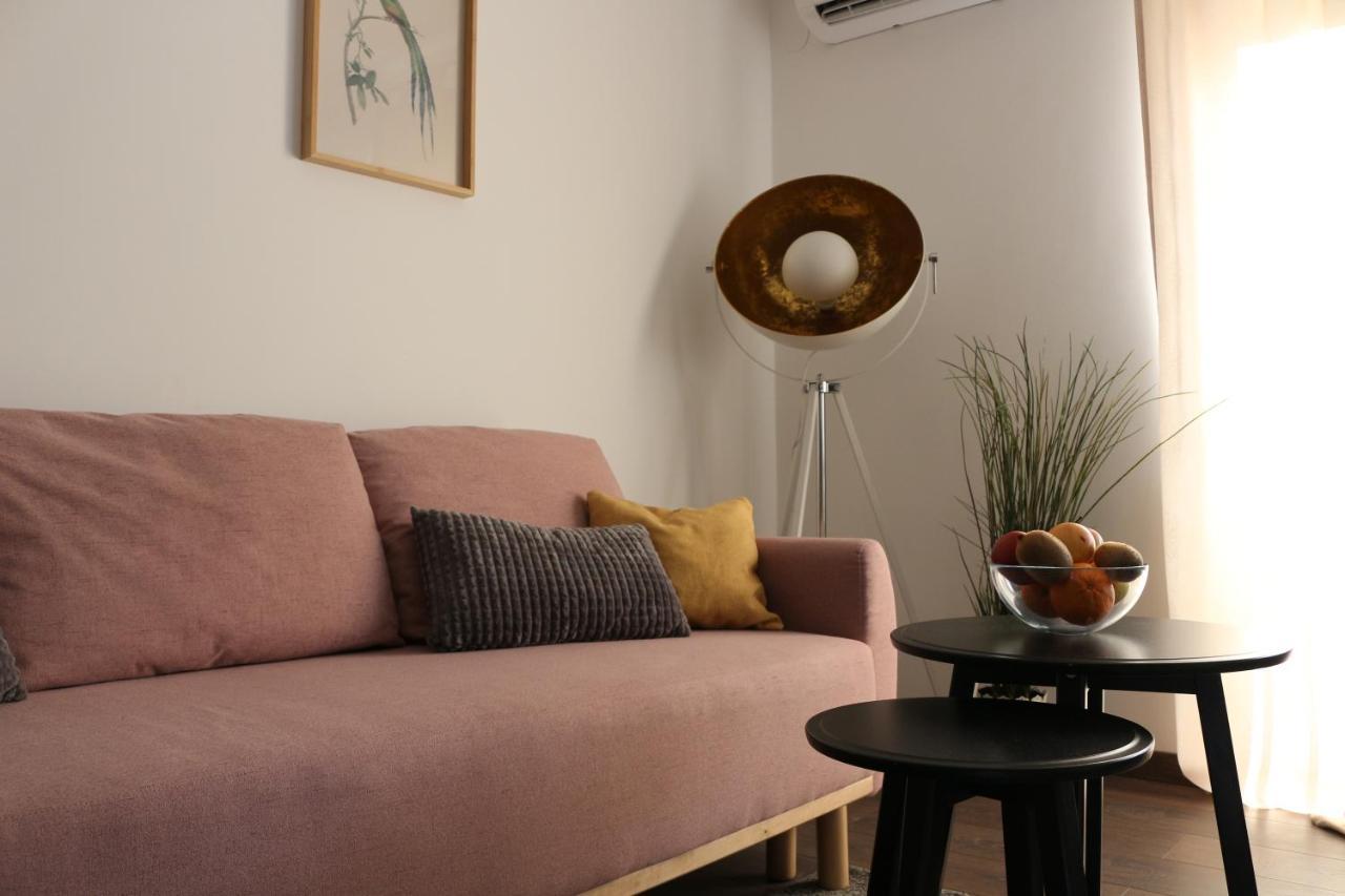 Luca, Digital Nomad Getaway Studio Apartment 萨格勒布 外观 照片