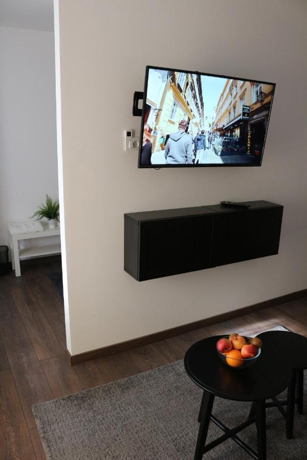 Luca, Digital Nomad Getaway Studio Apartment 萨格勒布 外观 照片